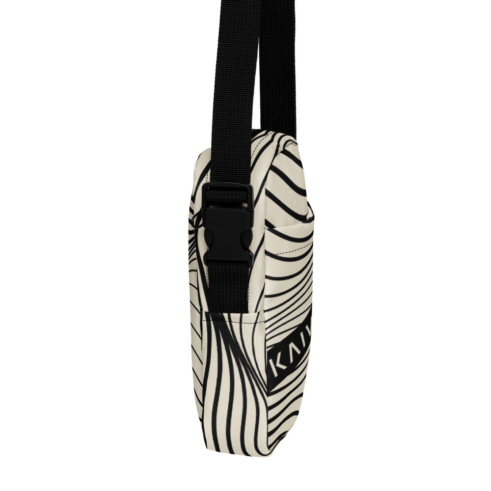 Swell Field Crossbody, side profile